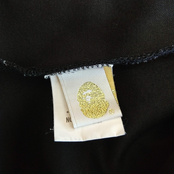 Bape Black & Gold Travis Scott Shark Sweatshirt - Picture 11 of 15